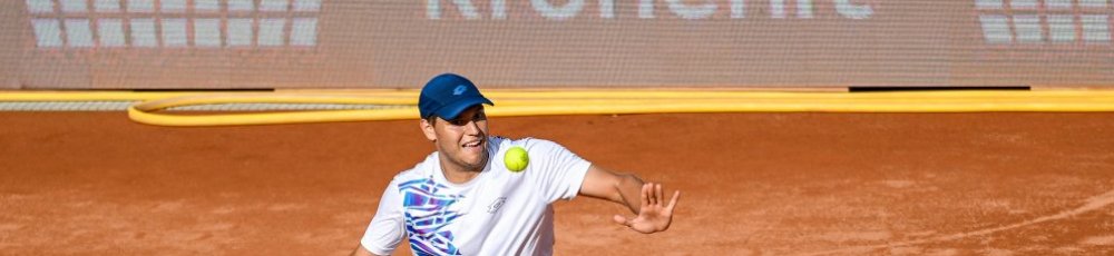 August Holmgren vs Pavel Kotov (8/4) - odds og spilforslag